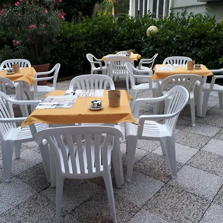 Hotel Carancini Salsomaggiore Terme