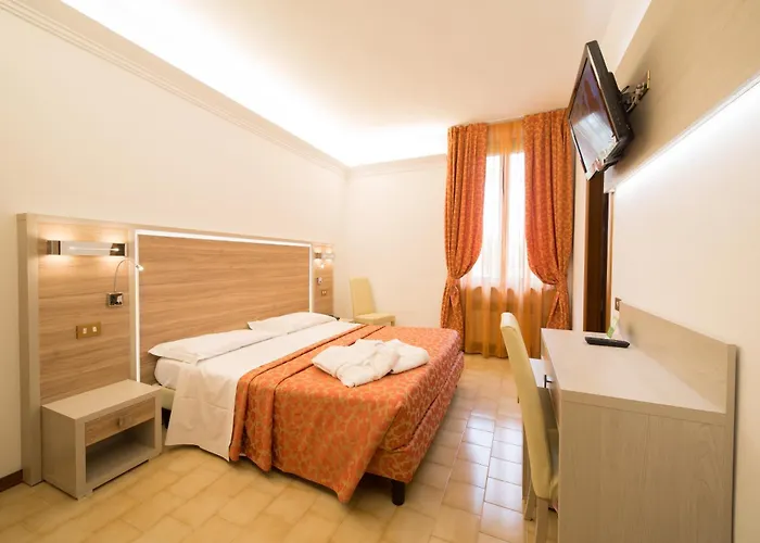 Carancini Hotel 3*