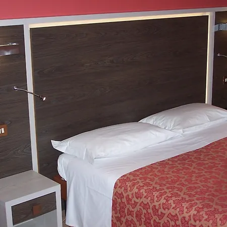 Carancini 3* Сальсомаджоре-Терме