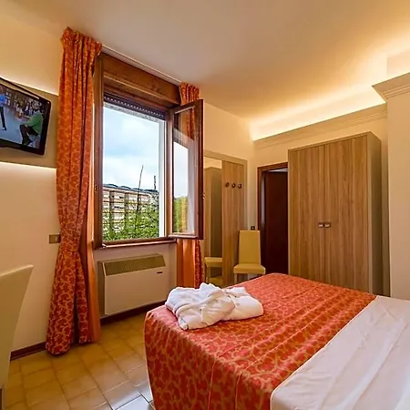 Ξενοδοχείο Carancini 3*