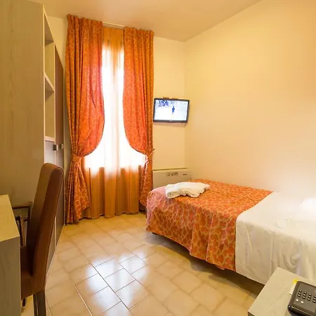 Отель Carancini