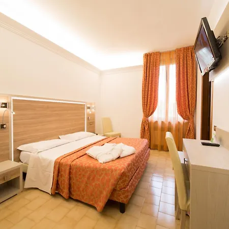 Carancini Hotel 3*