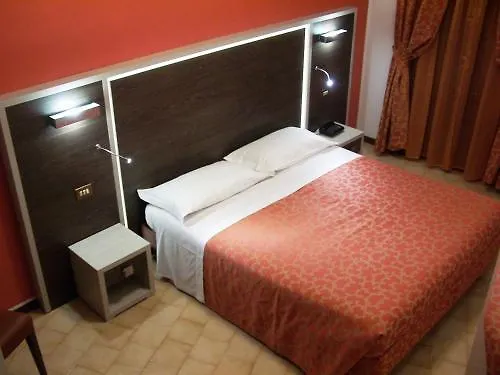 Carancini Отель